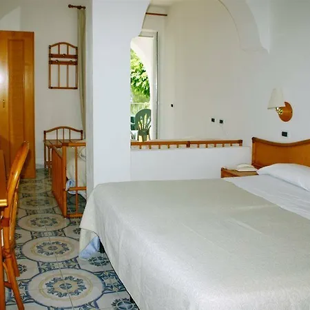 Terme Teresa Hotel Forio (Isola d'Ischia)